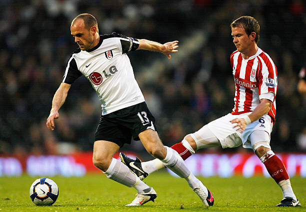 相比之下 相比之下